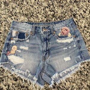 American Eagle Black jean shorts ( floral) size 00
